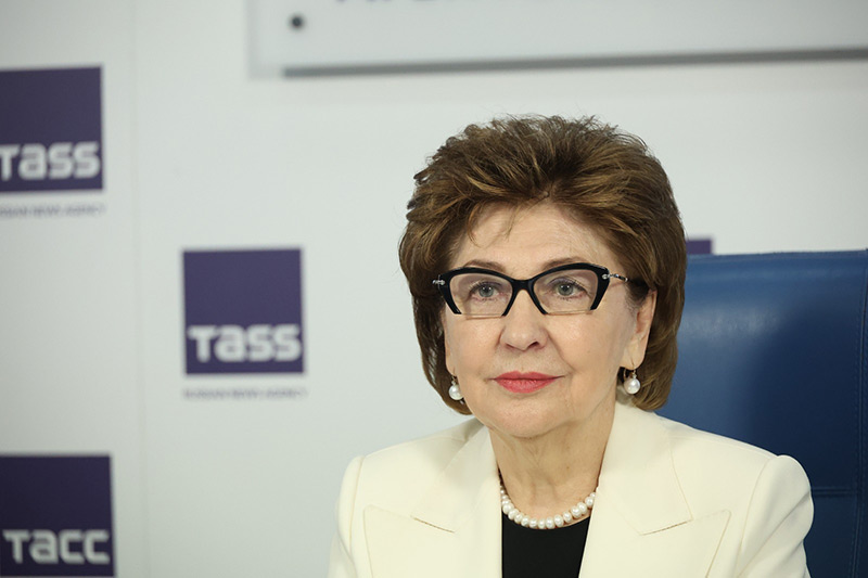 запустят программу «Женщина может»