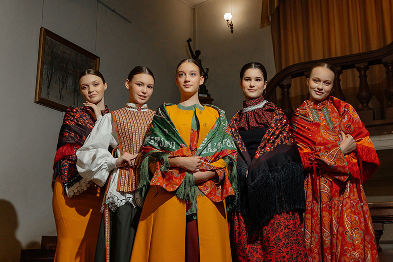 производство ситцев с рисунками XIX века
