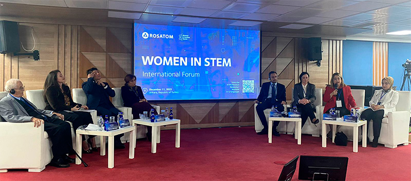 Международный форум «Women in STEM» открылся в Анкаре