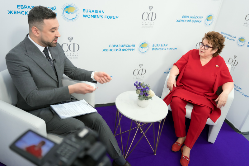 ПМЭФ-2023: интервью о женщинах в продвижении принципов «зеленой» экономики