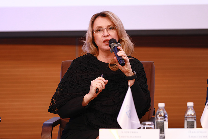 Алевтина Черникова. Эффективные способы привлечения молодежи в STEM-профессии представили участницы проектов Совета ЕЖФ