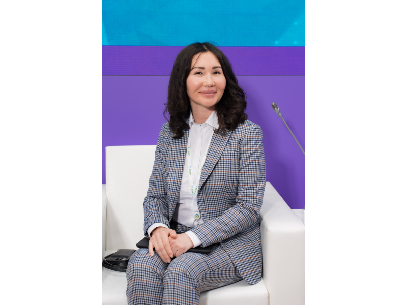Алла Сбитнева. ПМЭФ-2023: меры для развития легкой промышленности предложили женщины-представители отрасли