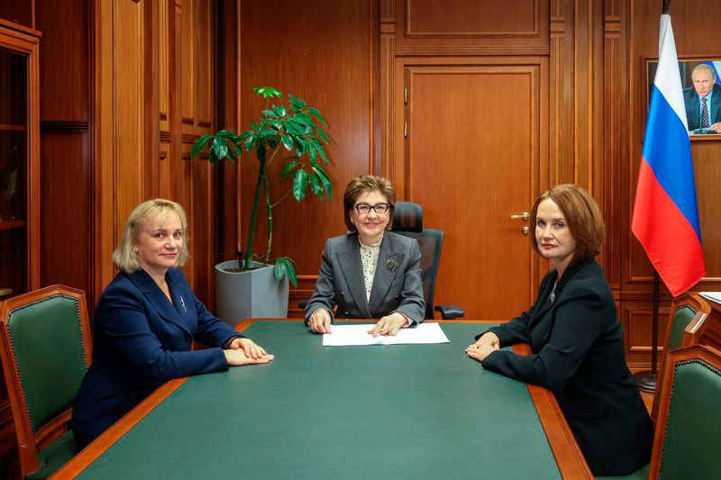Галина Карелова