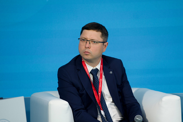 ЕЖФ на ПМЭФ-2026