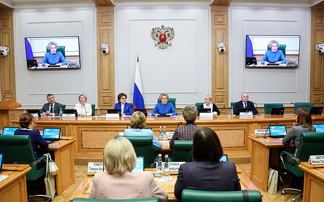 Сенатор Галина Карелова рассказала о новом проекте в «портфеле» Совета Евразийского женского форума