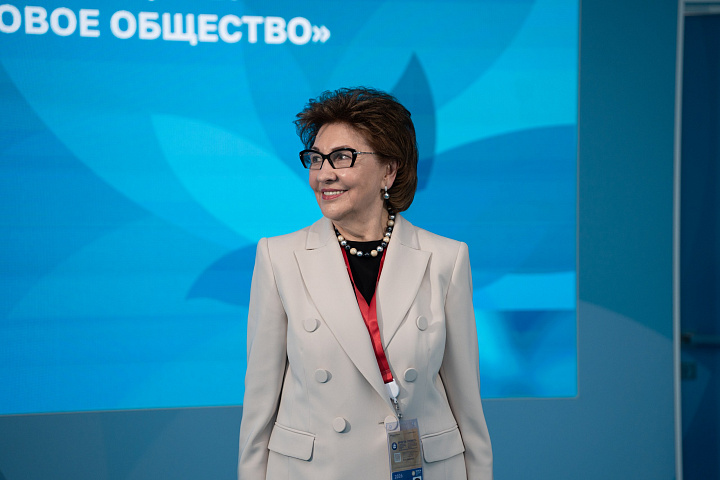ЕЖФ на ПМЭФ-2026